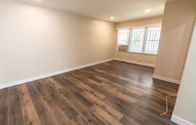 1 bed, 1 bath, 600 sqft, $1,898, Unit 24