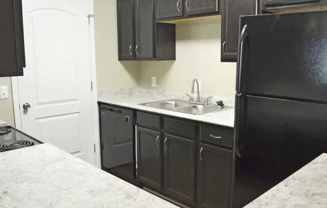 2 beds, 2 baths, 1,150 sqft, $1,599, Unit 0603