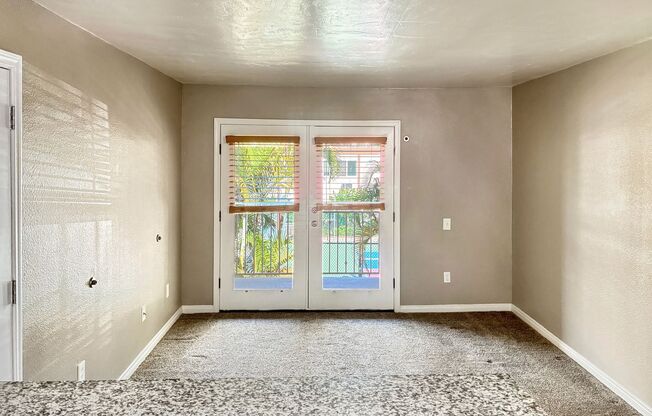 2 beds, 1 bath, 880 sqft, $2,568, Unit 118