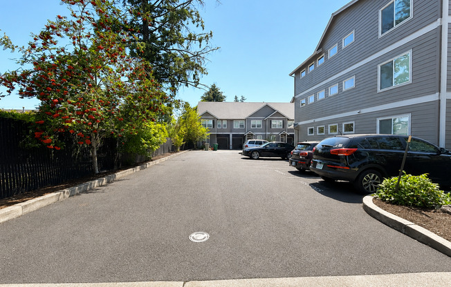 4946 4994 SW MARISSA TER