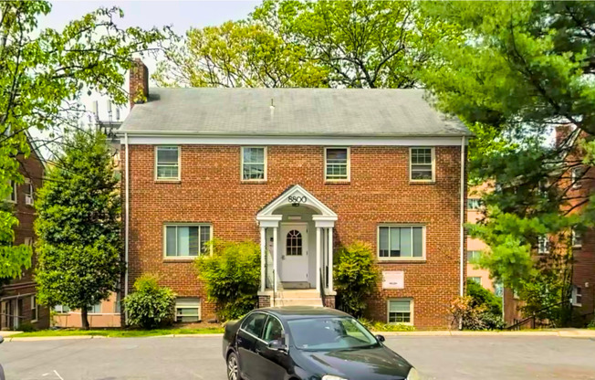 8800 Plymouth Street SPRING PARK PROPERTIES, LLC