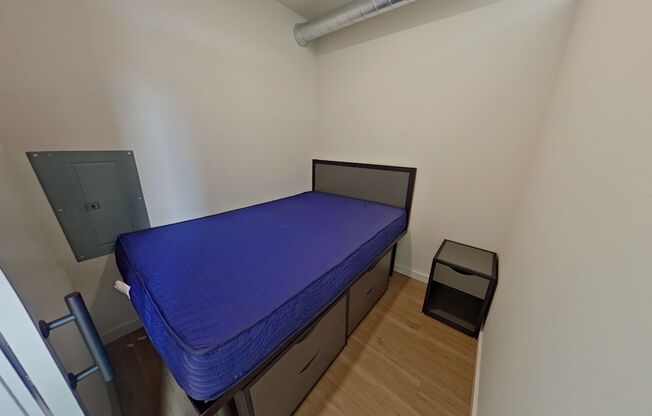 Studio, 1 bath, 314 sqft, $1,250, Unit 211