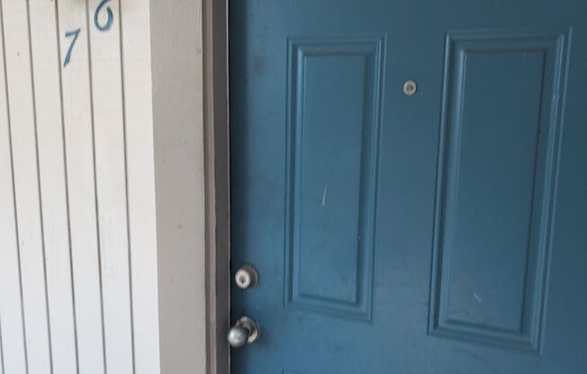 1 bed, 1 bath, 900 sqft, $1,150, Unit 76