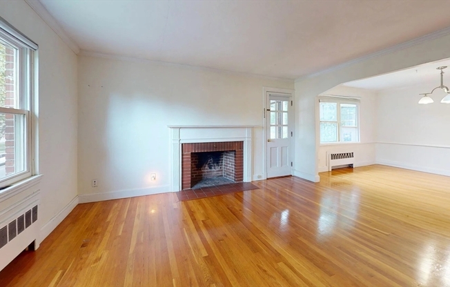 113 115 WITHINGTON RD