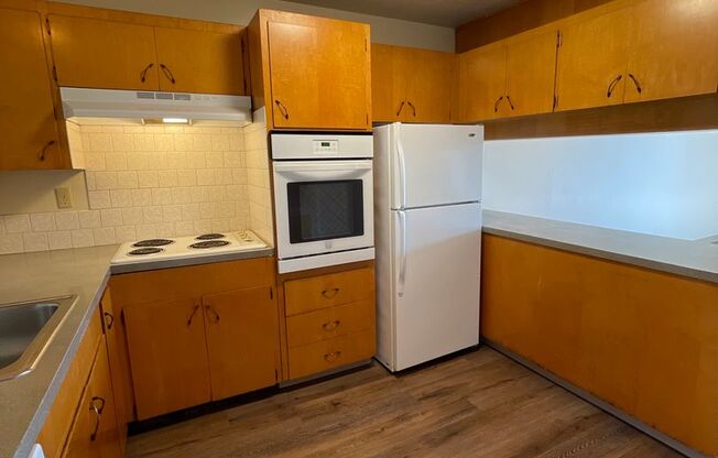 Town and Country Apartments