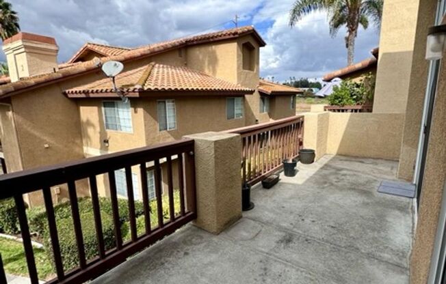 2 beds, 2 baths, $2,150