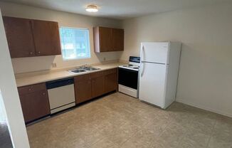 2 beds, 1 bath, $895, Unit 1002 4-B