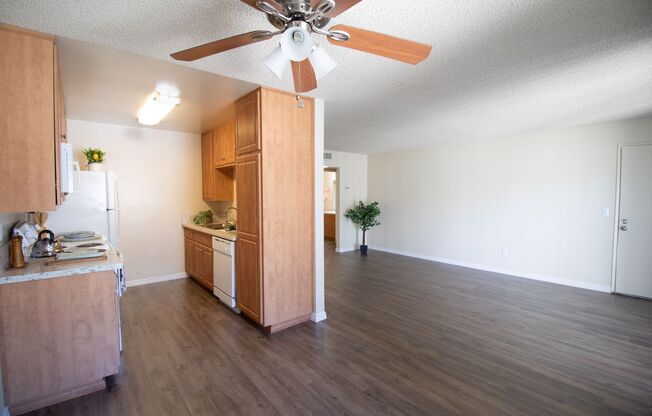 1 bed, 1 bath, 710 sqft, $2,325, Unit F-1