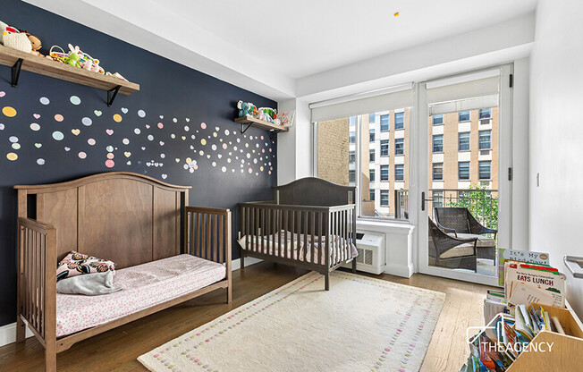 306 W 148 ST