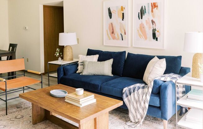 3 beds, 2 baths, 1,225 sqft, $2,025, Unit 4422-202