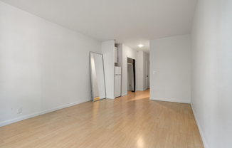 Studio, 1 bath, $3,045, Unit 4K