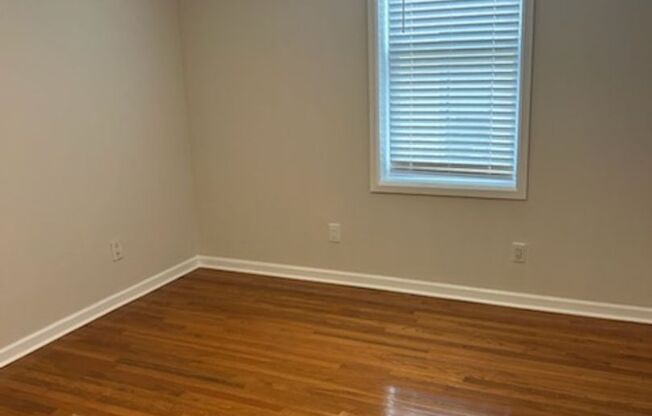 1303 S. 6th Street