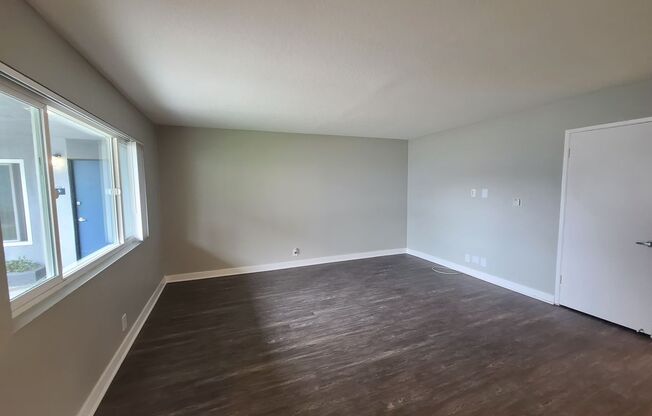 2 beds, 1 bath, 950 sqft, $2,795, Unit 1730-3