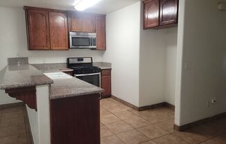 3 beds, 2 baths, 1,324 sqft, $1,950