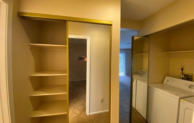 1 bed, 1 bath, $1,050, Unit # 257
