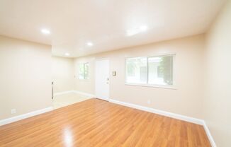 1 bed, 1 bath, $1,795, Unit 206-4