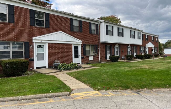 Georgetown Apartments & Townhomes