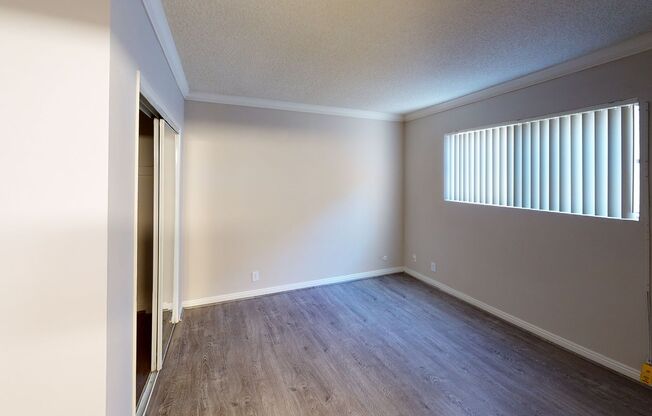 1 bed, 1 bath, 725 sqft, $1,825, Unit 115