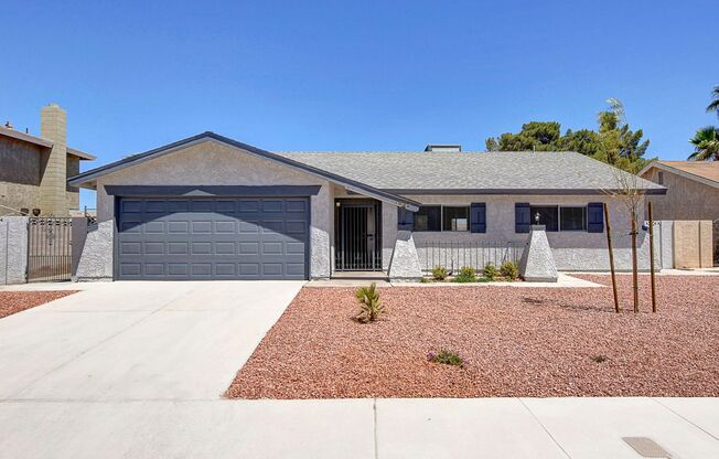 1-Story 3 Bedroom Home, just minutes from the I95 and lots of Shopping on Rainbow