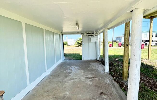 Adorable Studio Home near Bridge Harbor!!!