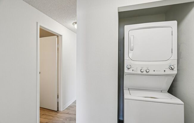 2 beds, 2 baths, 1,046 sqft, $1,995, Unit N-05