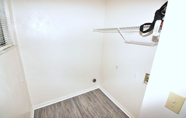 2 beds, 2.5 baths, 1,088 sqft, $1,425, Unit CW1403