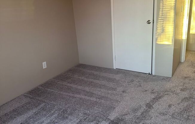 2 beds, 2 baths, 935 sqft, $1,160, Unit 21Q-2D