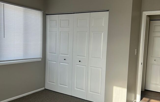 2 beds, 1 bath, 720 sqft, $1,100, Unit 1033305