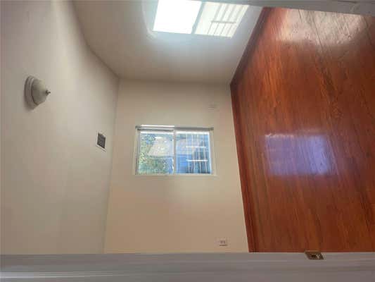 3 beds, 2 baths, 1,150 sqft, $3,000