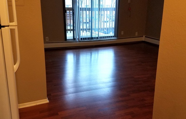 Studio, 1 bath, 494 sqft, $988, Unit 99-200