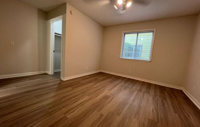 2 beds, 1 bath, 856 sqft, $1,634, Unit WIL-116