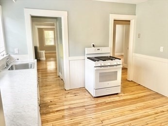 49 WINDSOR RD