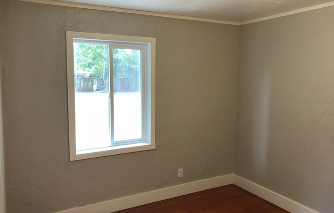 3 beds, 1 bath, $1,795