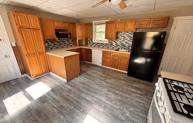 10 Stickney Ave 2