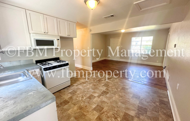 3 beds, 1 bath, $1,495