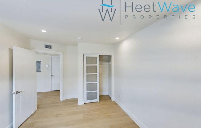 2 beds, 1 bath, $2,695, Unit 5071 - 104