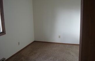 1 bed, 1 bath, $750, Unit 2851