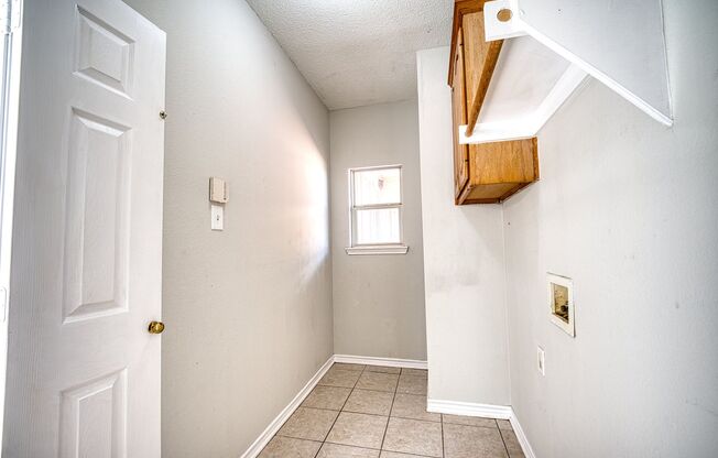 Amazing price for this beautiful four-bedroom home offering more than 2,700 sq ft of living space in a quiet and desirable neighborhood.