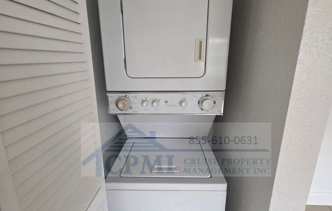 2 beds, 2 baths, 827 sqft, $1,995, Unit 6951- 7th