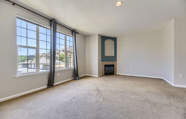 5735 N. Genoa Way, 11-201