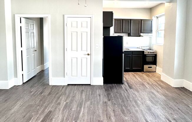 1 bed, 1 bath, 475 sqft, $1,600, Unit 703