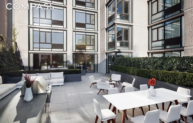 1 bed, 1 bath, 729 sqft, $5,350, Unit 10G