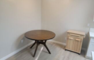 1 bed, 1 bath, $2,400, Unit # 349