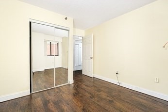 2 beds, 1.5 baths, 815 sqft, $3,200, Unit 414