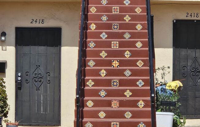 Cute 1BR in Golden Hill with $595.00 MOVE_IN SPECIAL