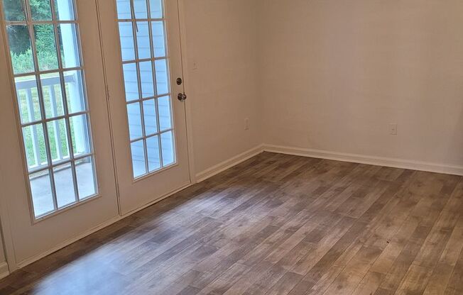 1 bed, 1 bath, 600 sqft, $920, Unit 1901 2C