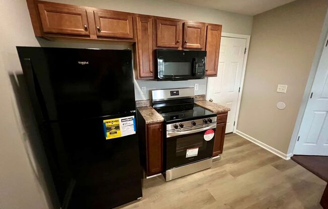 3 Bed 2 Bath + Bonus in Christiana