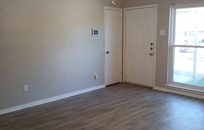 3 beds, 1 bath, $1,500