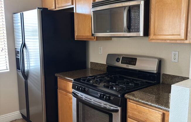 1 bed, 1 bath, $2,095, Unit # 82