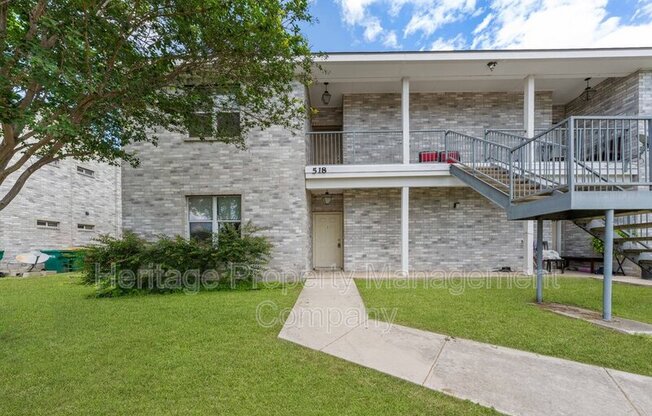 518 DUKEWAY DR